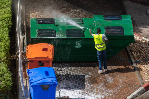 Best Residential Pressure Washing Services  in Metamora, IL